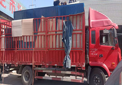 廠（chǎng）家裝車發貨